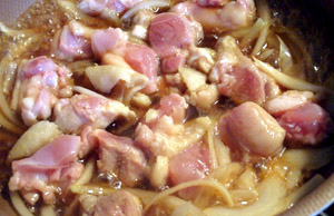 鶏肉を加えます。
