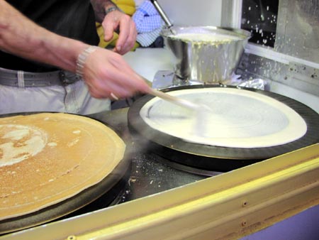 061022crepe.jpg
