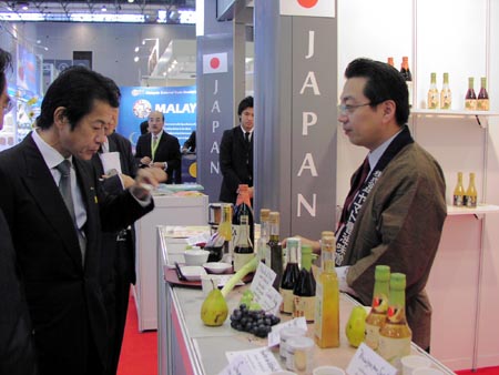061024ministry_nakagawa.jpg