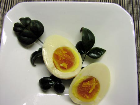 061203miso_egg.jpg