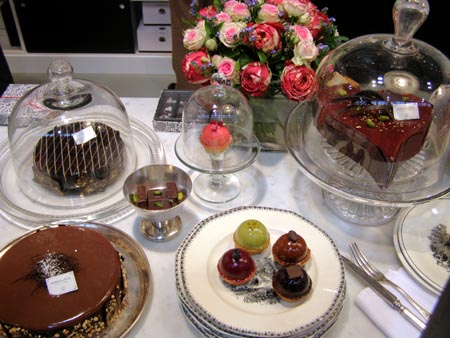 070122%20cake%203.jpg