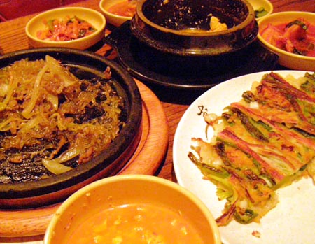 070304korean%20town.jpg