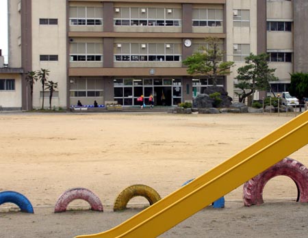 070518school3.jpg