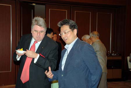 070520party2.JPG