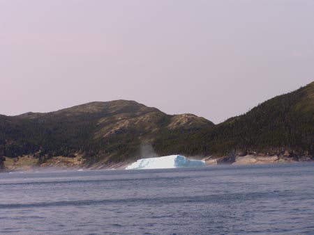070606iceberg2.jpg