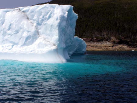 070606iceberg3.jpg