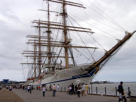 070611port2.jpg