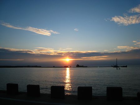 070725sunset1.jpg