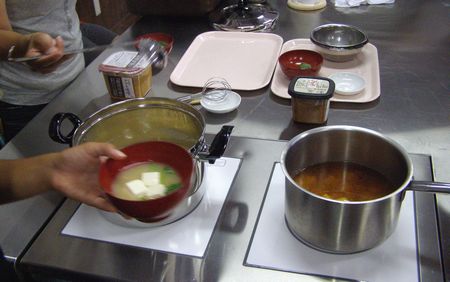 070807kitchen3.jpg