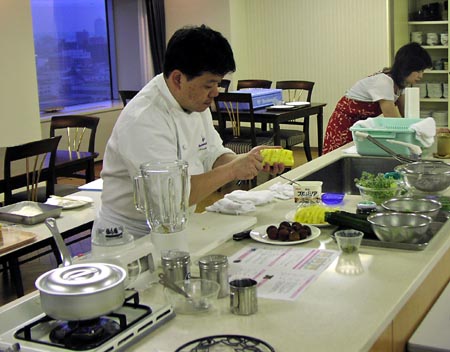 060626 cooking class Budonoki.jpg