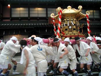 お神輿